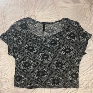 Black Design Crop Top